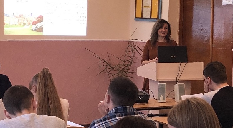 Відкрите заняття викладачки суспільних та філологічних дисциплін, Вікторії Возняк